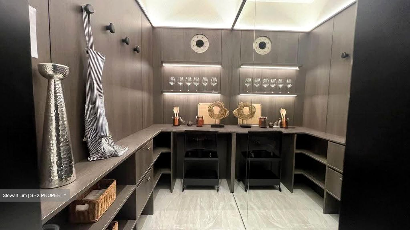 Yuan Ching Road (D22), Condominium #612508771